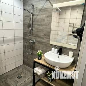 2-к квартира, посуточно, 37м2, 9/10 этаж