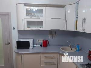 2-к квартира, посуточно, 67м2, 3/6 этаж