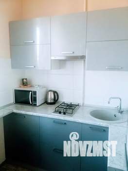 Студия квартира, посуточно, 38м2, 7/8 этаж