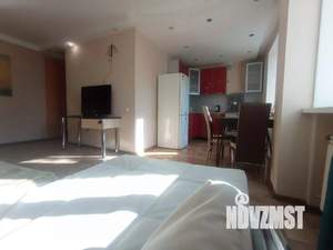 3-к квартира, посуточно, 70м2, 1/1 этаж