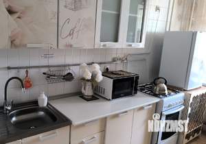 1-к квартира, на длительный срок, 50м2, 3/10 этаж