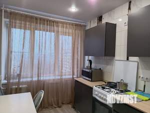 1-к квартира, посуточно, 32м2, 8/9 этаж