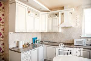 2-к квартира, посуточно, 38м2, 10/10 этаж