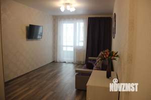 1-к квартира, посуточно, 56м2, 1/1 этаж