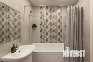 1-к квартира, посуточно, 40м2, 5/10 этаж