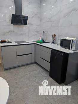 1-к квартира, посуточно, 39м2, 7/21 этаж