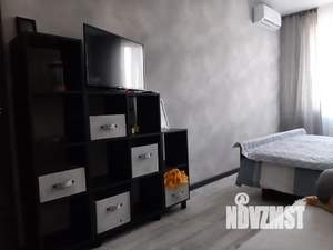 1-к квартира, посуточно, 35м2, 8/14 этаж