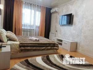 1-к квартира, посуточно, 37м2, 1/1 этаж