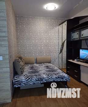 Студия квартира, посуточно, 40м2, 4/10 этаж