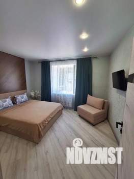 1-к квартира, посуточно, 43м2, 1/1 этаж