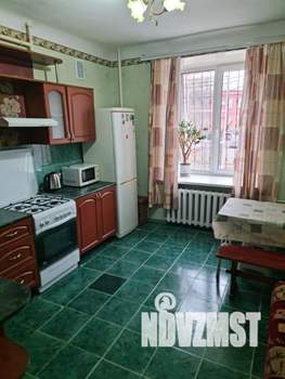 1-к квартира, посуточно, 44м2, 1/1 этаж