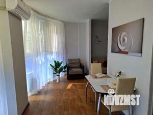 1-к квартира, посуточно, 42м2, 1/1 этаж