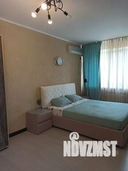 1-к квартира, посуточно, 36м2, 4/9 этаж