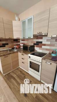 1-к квартира, посуточно, 50м2, 6/18 этаж