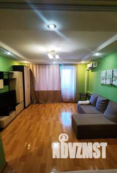 1-к квартира, посуточно, 40м2, 8/9 этаж