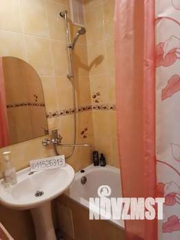 1-к квартира, посуточно, 45м2, 1/10 этаж