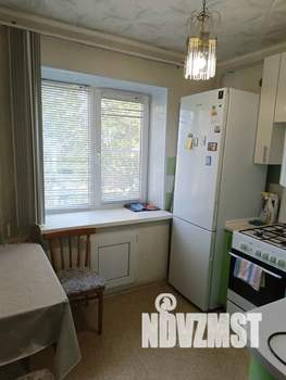 2-к квартира, посуточно, 40м2, 2/5 этаж