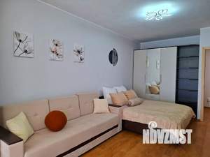 1-к квартира, посуточно, 43м2, 2/10 этаж