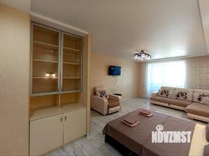 1-к квартира, посуточно, 52м2, 15/18 этаж