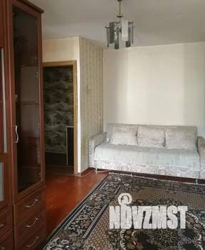1-к квартира, посуточно, 32м2, 3/5 этаж