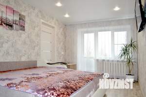 2-к квартира, посуточно, 44м2, 4/5 этаж