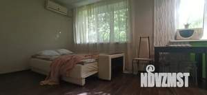 Студия квартира, посуточно, 36м2, 2/5 этаж