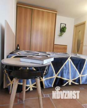 1-к квартира, посуточно, 38м2, 4/5 этаж