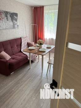 2-к квартира, посуточно, 47м2, 1/5 этаж