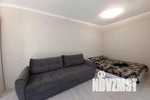 1-к квартира, посуточно, 36м2, 2/9 этаж