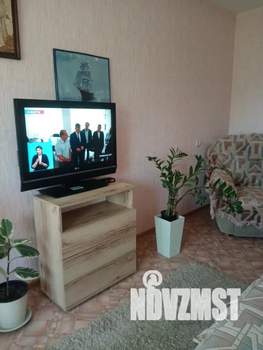 2-к квартира, посуточно, 50м2, 5/5 этаж