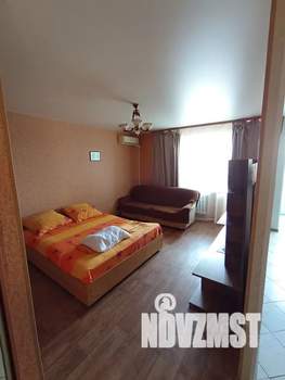 1-к квартира, посуточно, 36м2, 8/10 этаж