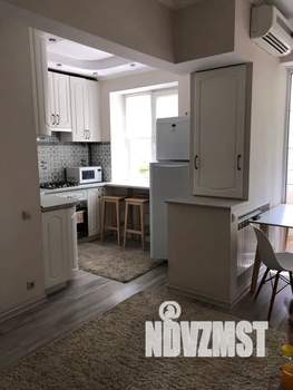 2-к квартира, посуточно, 42м2, 2/5 этаж