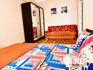1-к квартира, посуточно, 38м2, 2/4 этаж