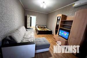 1-к квартира, посуточно, 45м2, 10/18 этаж