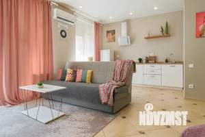 Студия квартира, посуточно, 35м2, 6/10 этаж