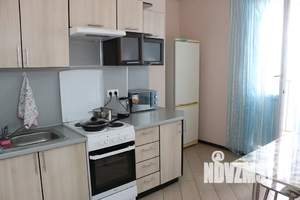 1-к квартира, посуточно, 42м2, 14/17 этаж