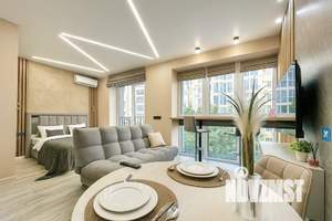 Студия квартира, посуточно, 40м2, 4/8 этаж