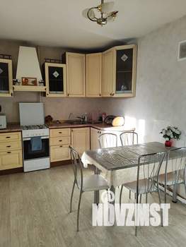 1-к квартира, посуточно, 53м2, 3/10 этаж