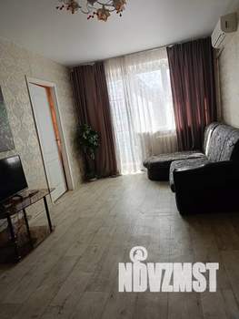 3-к квартира, посуточно, 44м2, 3/5 этаж