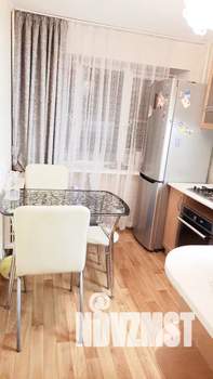 1-к квартира, посуточно, 38м2, 4/9 этаж