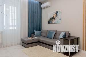 2-к квартира, посуточно, 49м2, 23/24 этаж