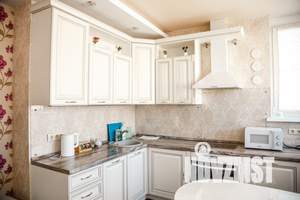 2-к квартира, посуточно, 38м2, 10/10 этаж