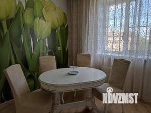 1-к квартира, посуточно, 64м2, 1/1 этаж