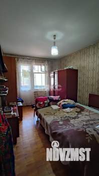2-к квартира, вторичка, 54м2, 1/9 этаж