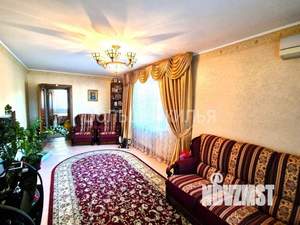3-к квартира, вторичка, 97м2, 1/4 этаж