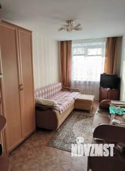 4-к квартира, вторичка, 74м2, 9/9 этаж