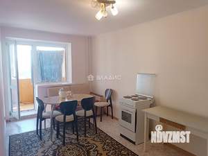 2-к квартира, вторичка, 63м2, 3/5 этаж