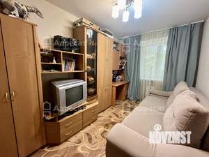 3-к квартира, вторичка, 58м2, 1/9 этаж