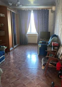 2-к квартира, вторичка, 58м2, 3/3 этаж