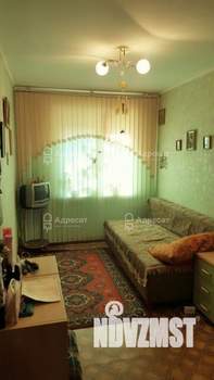 3-к квартира, вторичка, 54м2, 1/5 этаж